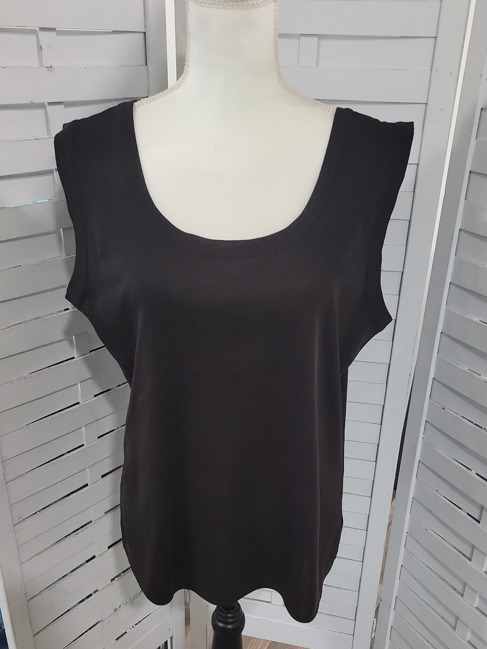 Misook Black Acrylic Sweater Tank Top Size XL